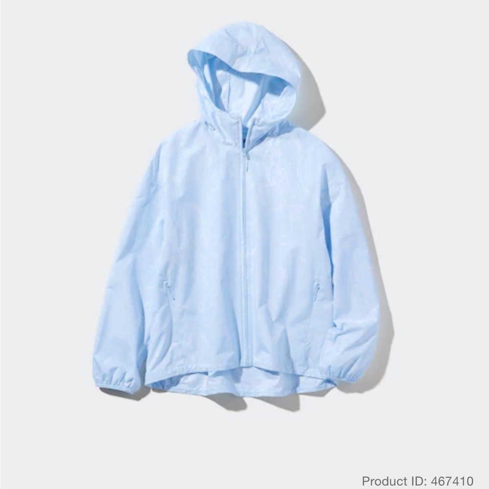 UNIQLO pocketable UV protection jacket